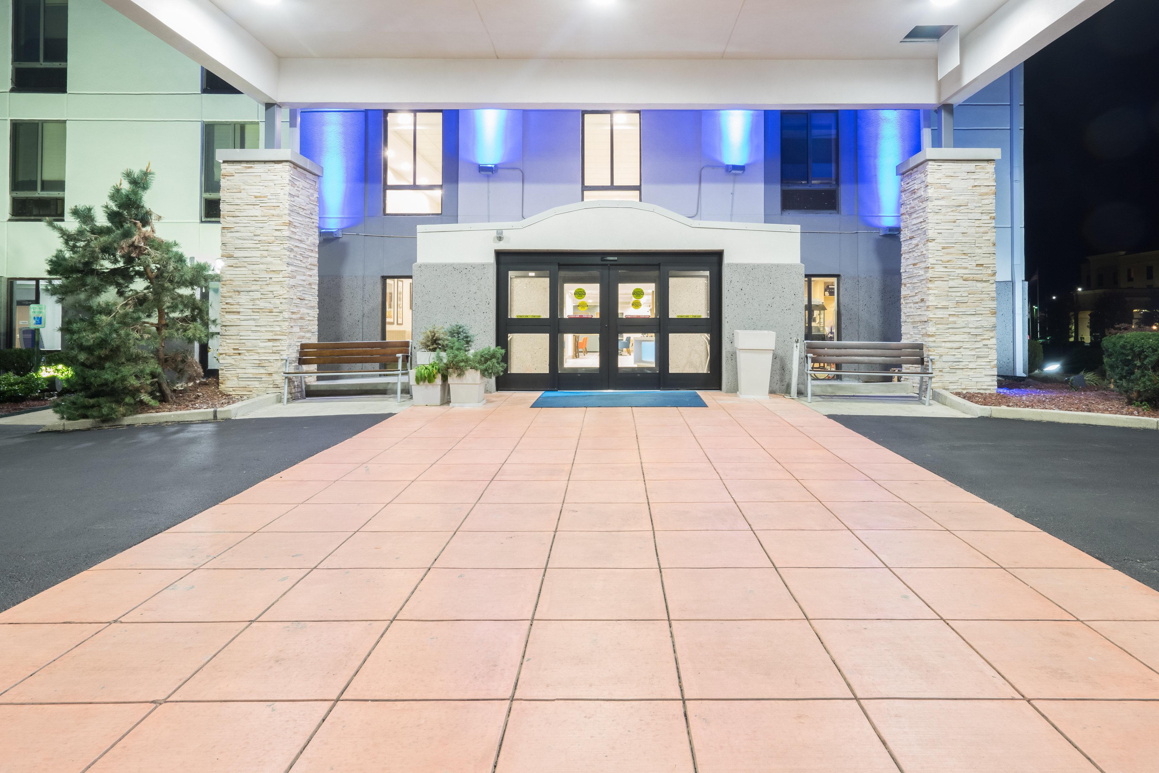 Holiday Inn Express Hotel & Suites Louisville East By Ihg Extérieur photo