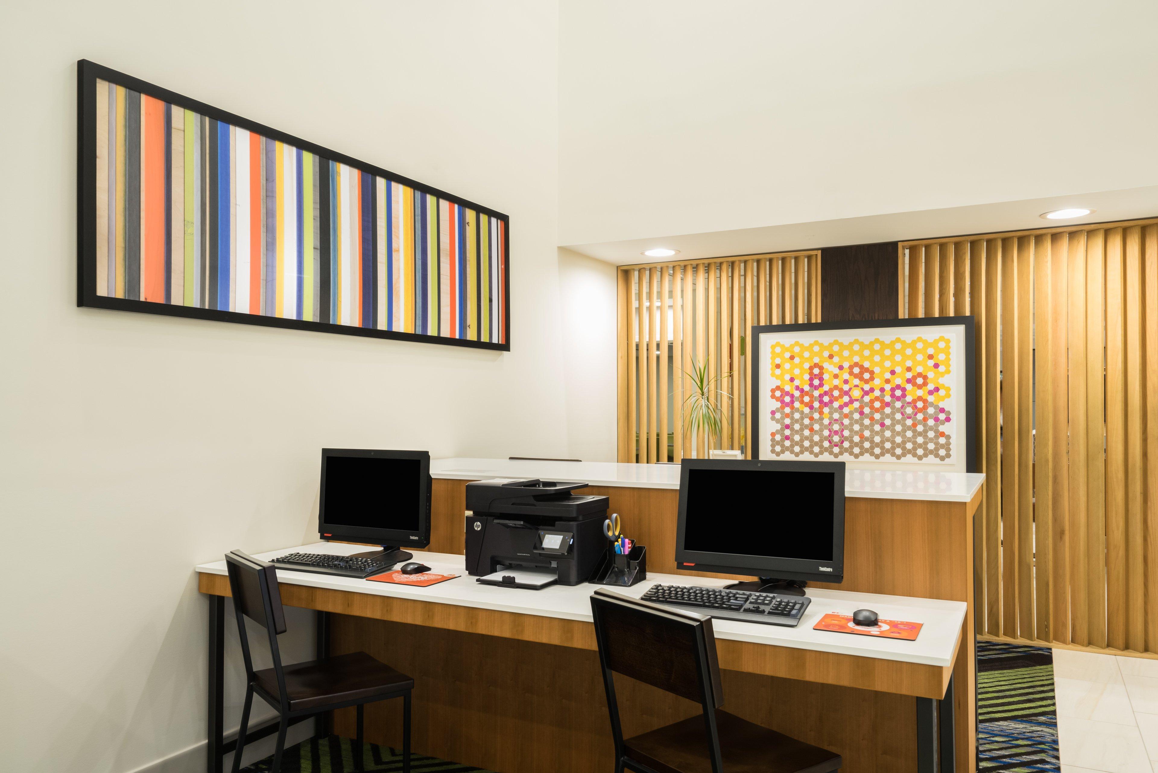 Holiday Inn Express Hotel & Suites Louisville East By Ihg Extérieur photo